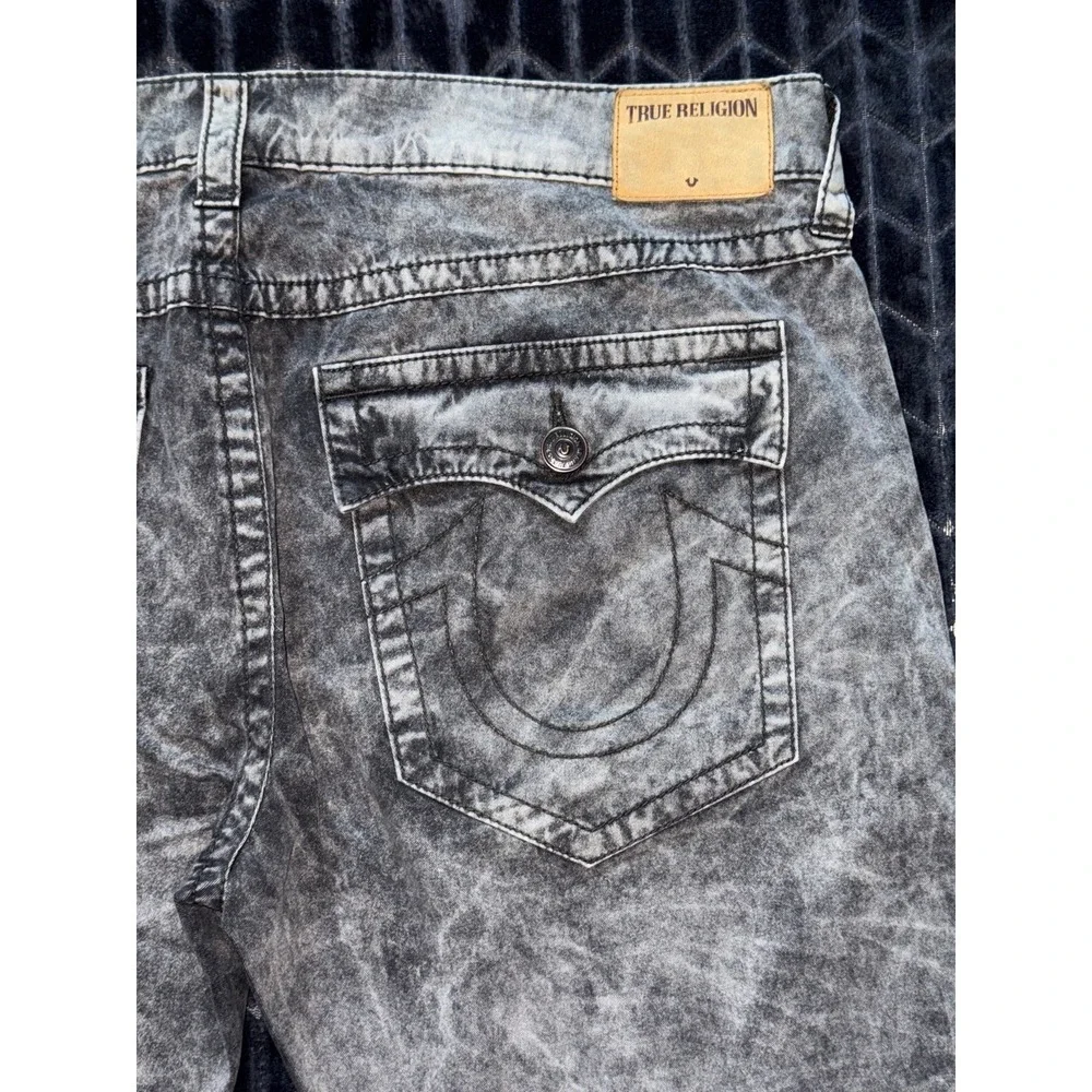 True Religion legs has